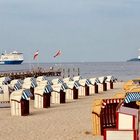 Strand Suite Lubeck Exterior photo