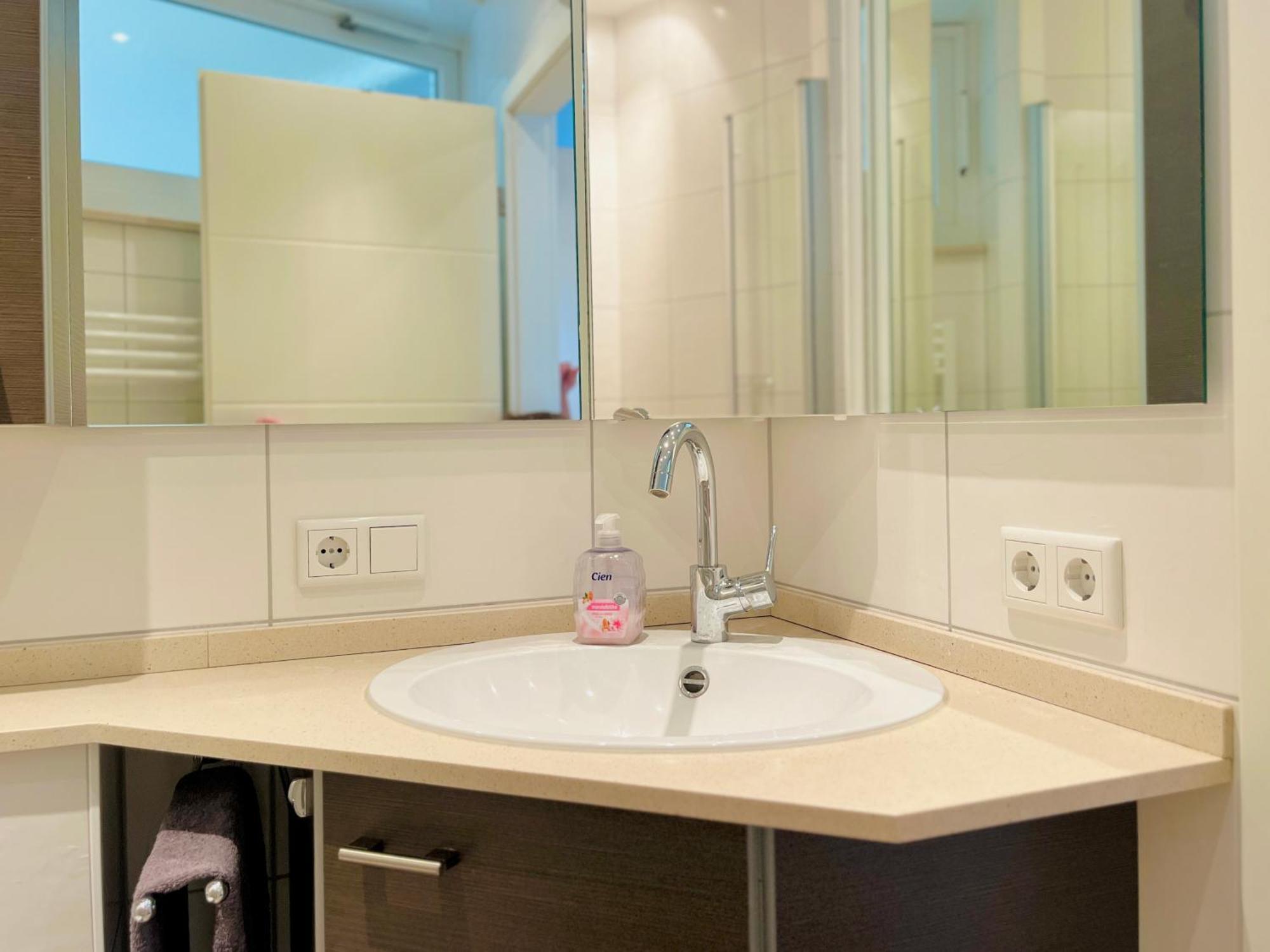 Apartment Strand Suite *